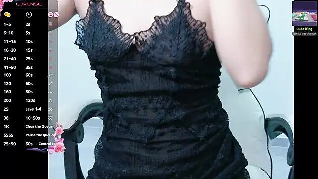 Snapshot of karakin1220 chatting on 29, 5, 2026 karakin1220 online show from 29, 5, 2026