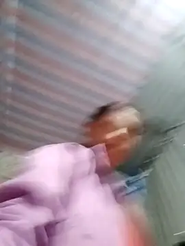 Snapshot of bella-la chatting on 10, 11, 2025 bella-la online show from 10, 11, 2025