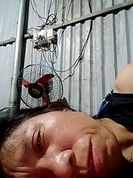 Snapshot of bella-la chatting on 14, 11, 2025 bella-la online show from 14, 11, 2025