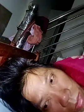 Snapshot of bella-la chatting on 19, 12, 2025 bella-la online show from 19, 12, 2025