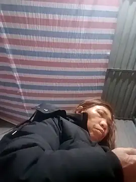 Snapshot of bella-la chatting on 7, 1, 2026 bella-la online show from 7, 1, 2026