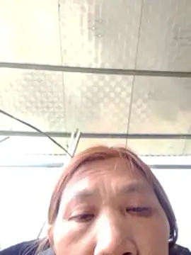 Snapshot of bella-la chatting on 11, 1, 2026 bella-la online show from 11, 1, 2026