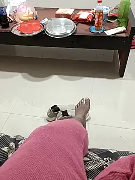 Snapshot of bigtelugubhama chatting on 8, 11, 2025 bigtelugubhama online show from 8, 11, 2025