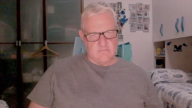 Snapshot of Diegoriv71 chatting on 3, 7, 2026 Diegoriv71 online show from 3, 7, 2026