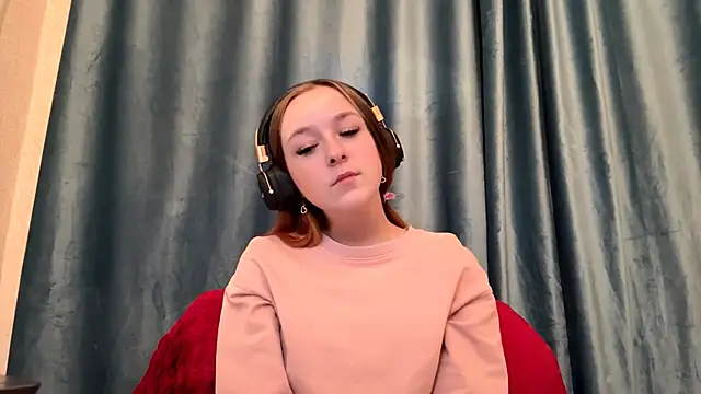 Snapshot of HOTBellakle chatting on 29, 10, 2025 HOTBellakle online show from 29, 10, 2025