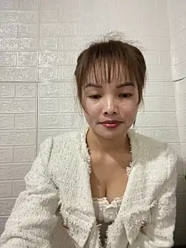 Snapshot of Night_owl111 chatting on 16, 12, 2025 Night owl111 online show from 16, 12, 2025