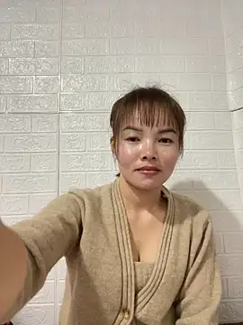 Snapshot of Night_owl111 chatting on 17, 12, 2025 Night owl111 online show from 17, 12, 2025