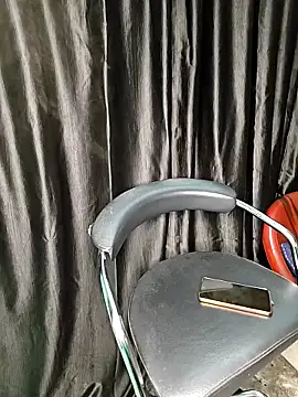 shreyareddy99 online show from 2, 2, 2026