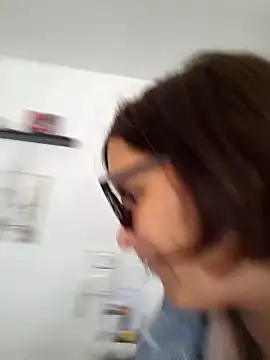Snapshot of Piediniecollant chatting on 4, 5, 2026 Piediniecollant online show from 4, 5, 2026