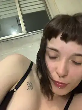 xlucifer13 online show from 4, 11, 2025