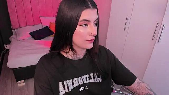 mia jagger online show from 16, 3, 2026