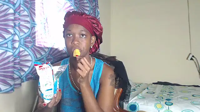 Snapshot of LilithMiller_ chatting on 18, 6, 2026 LilithMiller online show from 18, 6, 2026