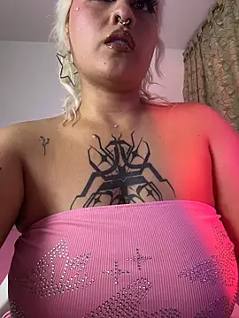 pinkbaddie777 online show from 11, 11, 2025