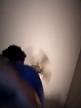 Snapshot of Mzhoneyy89 chatting on 31, 10, 2025 Mzhoneyy89 online show from 31, 10, 2025