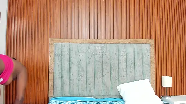 Katrina London online show from 13, 12, 2025