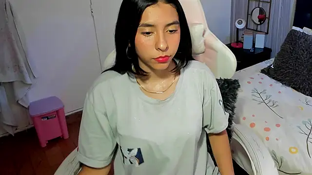 shirley sweet  online show from 31, 10, 2025