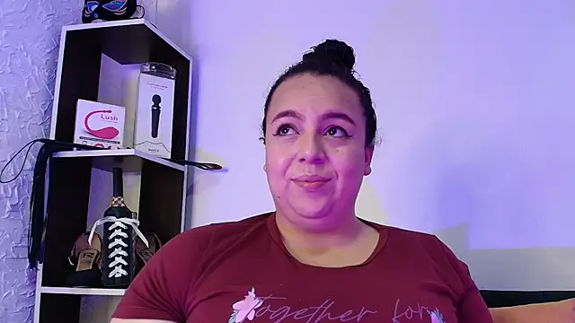 Snapshot of Natasha_Amber chatting on 3, 11, 2025 Natasha Amber online show from 3, 11, 2025