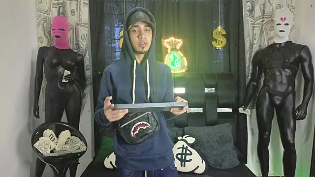 Latin Duo13 online show from 28, 11, 2025