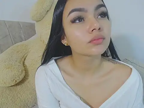 little emiily  online show from 3, 11, 2025