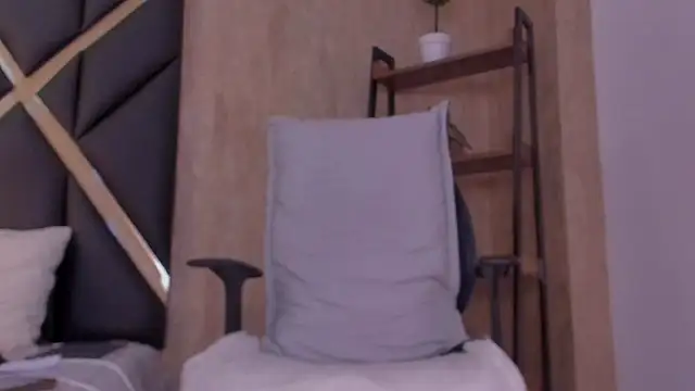 Snapshot of jackfoden01 chatting on 31, 10, 2025 jackfoden01 online show from 31, 10, 2025