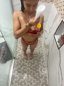 Snapshot of sluttyAlly21_ chatting on 21, 11, 2025 sluttyAlly21 online show from 21, 11, 2025