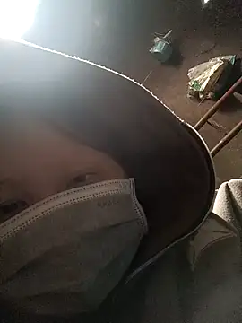 yoyo-mi online show from 30, 11, 2025