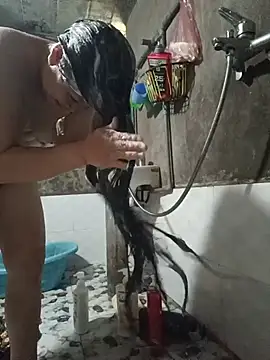 Snapshot of yoyo-mi chatting on 18, 7, 2026 yoyo-mi online show from 18, 7, 2026
