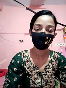 Green LaDY66 online show from 30, 4, 2026