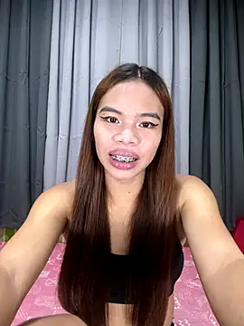 Snapshot of kierra_fox chatting on 30, 11, 2025 kierra fox online show from 30, 11, 2025