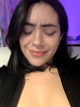 Sara-215 online show from 1, 2, 2026