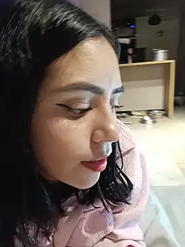 Sara-215 online show from 10, 3, 2026