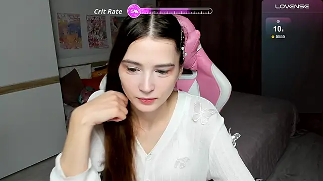 Snapshot of Hana_Flo_ chatting on 5, 12, 2025 Hana Flo online show from 5, 12, 2025