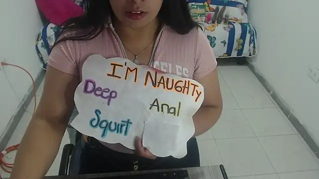 Snapshot of Alanafire chatting on 14, 11, 2025 Alanafire online show from 14, 11, 2025