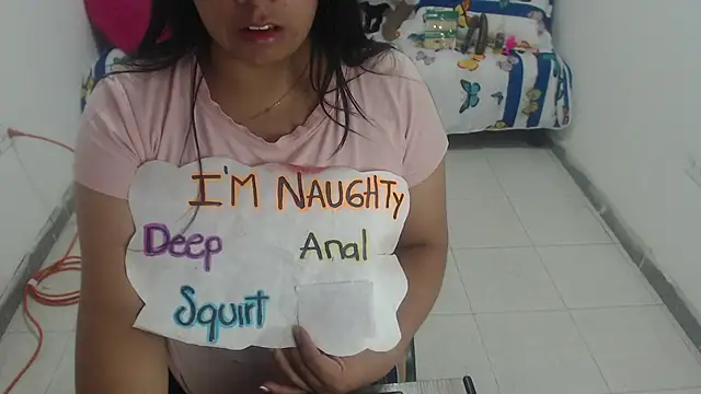 Snapshot of Alanafire chatting on 25, 11, 2025 Alanafire online show from 25, 11, 2025