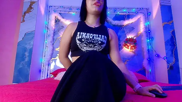 Snapshot of Girls_from_medellin chatting on 5, 12, 2025 Girls from medellin online show from 5, 12, 2025