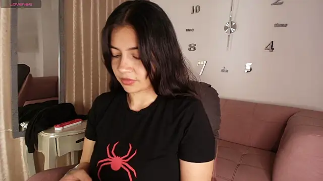 KamyGlam online show from 10, 2, 2026