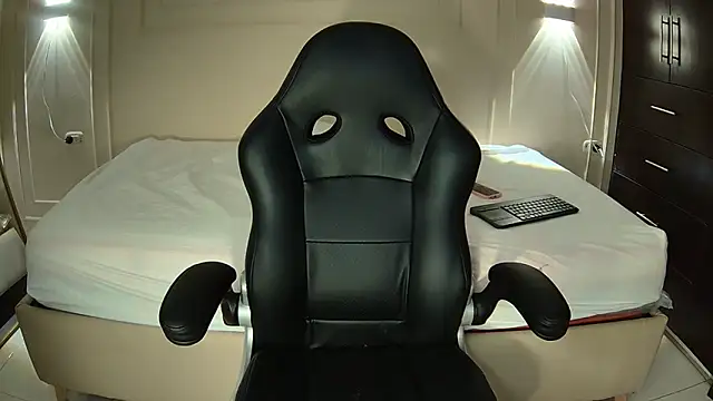 Snapshot of Marnie_Gray chatting on 29, 11, 2025 Marnie Gray online show from 29, 11, 2025