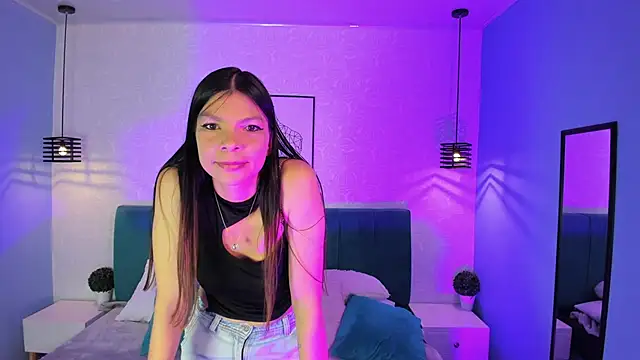 Snapshot of samantaortega__ chatting on 28, 11, 2025 samantaortega online show from 28, 11, 2025