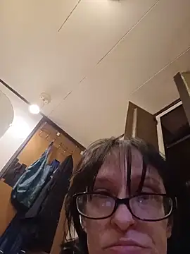 Snapshot of MetalGoddess chatting on 3, 6, 2026 MetalGoddess online show from 3, 6, 2026