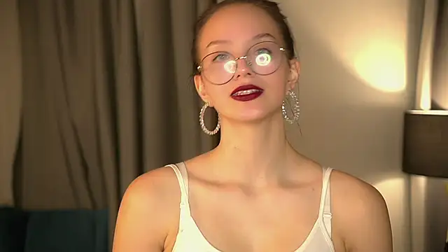 VetaManhardt online show from 11, 11, 2025