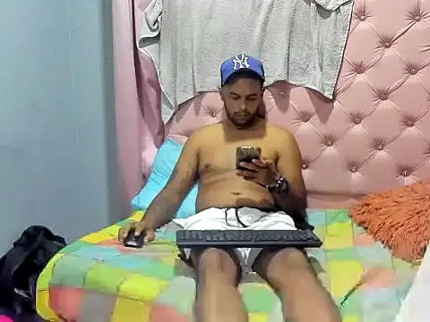 Snapshot of LeoAndNataly chatting on 30, 10, 2025 LeoAndNataly online show from 30, 10, 2025