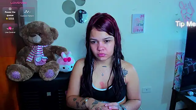 Emma boo online show from 5, 3, 2026