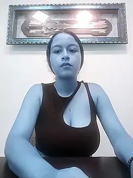 Snapshot of gygyfox chatting on 18, 11, 2025 gygyfox online show from 18, 11, 2025