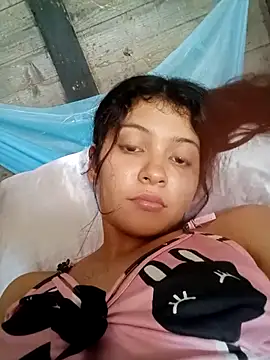 Snapshot of Soymaia chatting on 12, 11, 2025 Soymaia online show from 12, 11, 2025