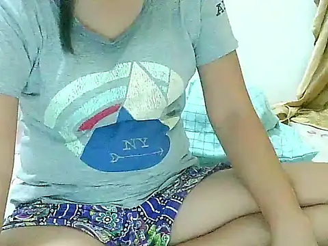 nhicole4u online show from 27, 11, 2025