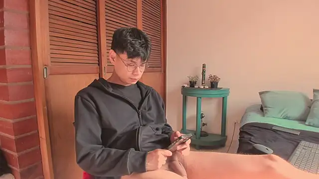 Snapshot of estmonnn chatting on 22, 11, 2025 estmonnn online show from 22, 11, 2025