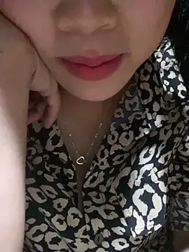 Snapshot of Nul-chal chatting on 6, 11, 2025 Nul-chal online show from 6, 11, 2025