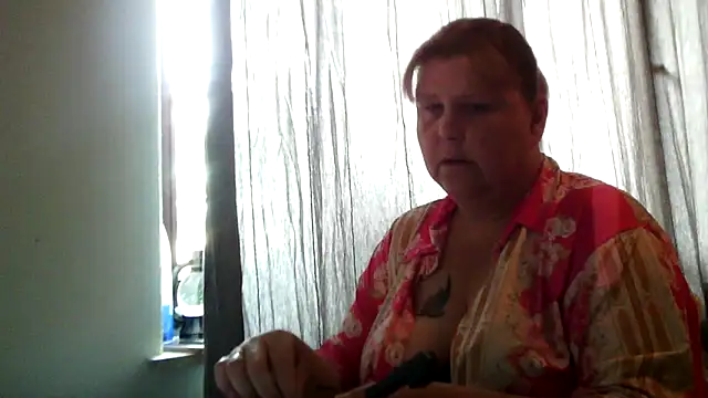 Snapshot of Sylviastar46 chatting on 21, 6, 2026 Sylviastar46 online show from 21, 6, 2026