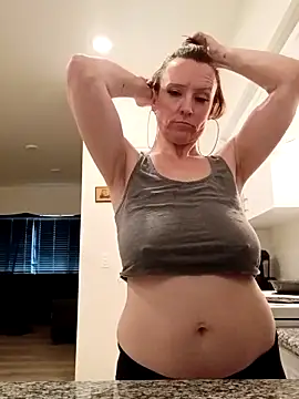 Karebearz1 online show from 7, 3, 2026