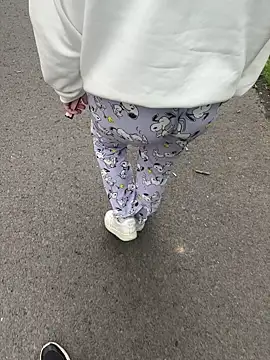 Teeny-Slut18 online show from 4, 6, 2026